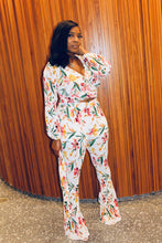 Load image into Gallery viewer, Floral Two Piece Set