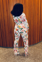 Load image into Gallery viewer, Floral Two Piece Set