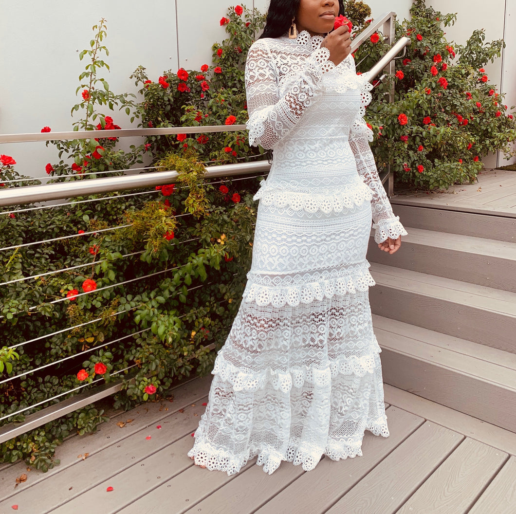 Goddess White Lace Maxi Dress